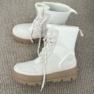 The ugg lug sneaker white snow boots size 7